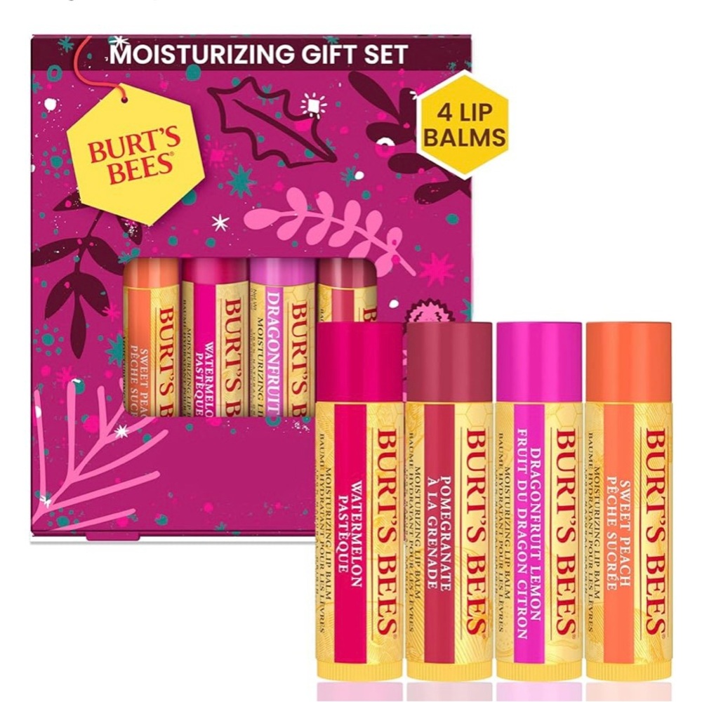 Brand Burt's Bees
PERFECT GENDER NEUTRAL HOLIDAY GIFT SET